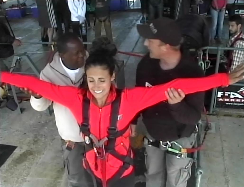 Would You Choose Skydiving or Bungee Jumping?